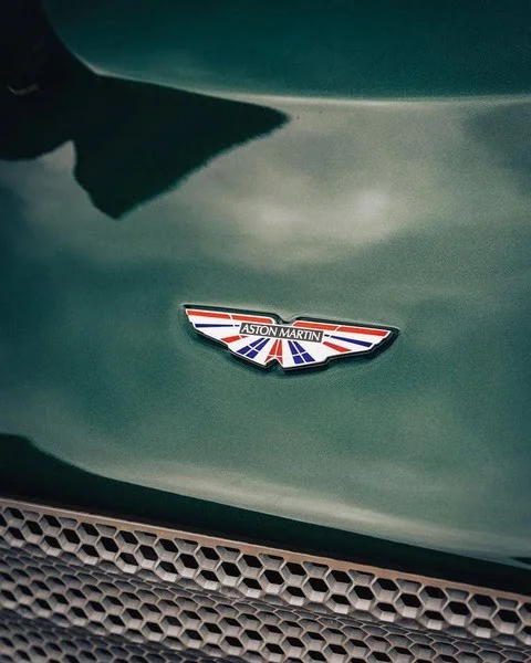 астон-мартин-интерьер